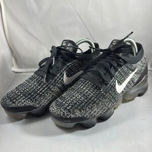 Nike Women’s Air Vapormax Flynit 3 Black/White - Metallic Silver US W SZ 7.5